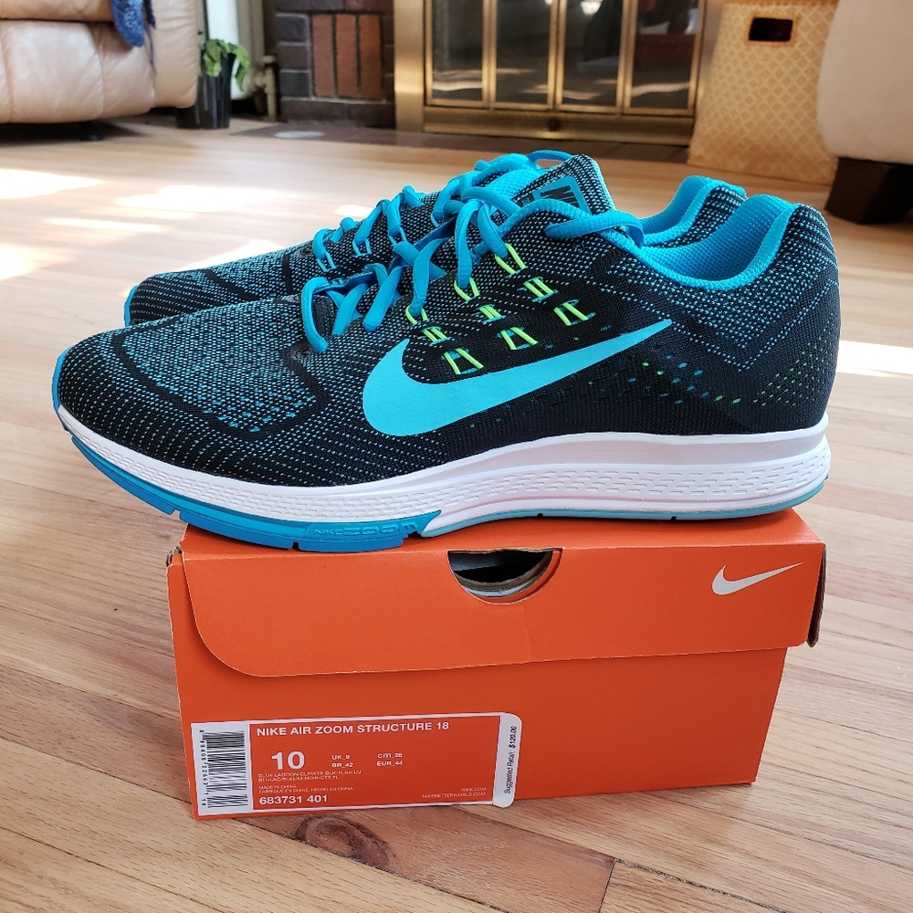 Men's Nike Zoom Structure 18 size 10